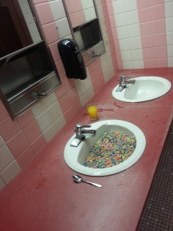 teen-heat:  so i walked into the girls bathroom at my school and   &hellip;really?!