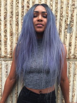 lizzumz4ever:  haussofkm:  Hello steal blue hair.I know it’s looking purple but trust me.  ♥
