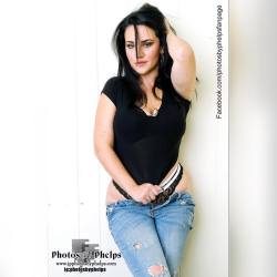 Molly @molly.montana_  returns to modeling with this sexy jean and black top look. #photosbyphelps #jeans #sexy #thick #dmv #baltimore #sultry #hips #photooftheday #fashion #edge #blog #nyc #cali #elle #fashionstylist  Photos By Phelps IG: @photosbyphelps