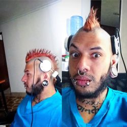 Blud, wasn’t the color I planned for since I planned to go white or lighter but oh well, we all gotta start somewhere&hellip;   #lost2019 #mohawk #piercings #tattoo #bodyart #lost  https://www.instagram.com/p/B2O_7QOFzpP/?igshid=1qdhtj7s4jsfm