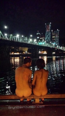 pnw007:  brynthian:Beautiful moment I cause after the Portland WNBr 2016 .#wnbrpdx #wnbr  I have to reblog this post by a fellow nudist because I too live just outside Portland Oregon where this moment was captured by “Brynthian”