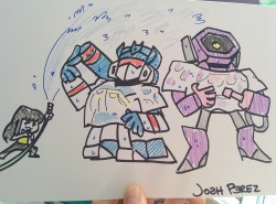 lauriishere:  TFcon 2015 compilation part 4- dyemooch is the best.I have no words. But I have the dorkiest smile on my face. Thanks Josh, this makes me laugh every time I look at it!