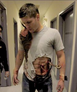 crabackles:Bringing this back up as Jensen recently talked about shooting this scene and how physically grueling it was. He was suspended from a crane, 13 or so feet in the air. Not to mention that the prosthetics look really crazy and probably took
