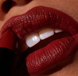 femdomcuckcake: kiss: kiss me your old whore at home has laugh lines around her lips. Can’t even call what she has “crows feet” and the rest of her body is loose and saggy. How difficult is this gonna be? Well, here he comes now for “Happy Hour”.