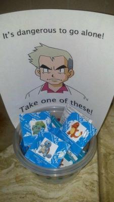 pokemasterforlife:  dont mind if i do  ARE YOU SERIOUS? LOLThat&rsquo;s 1 way of promoting safe sex.
