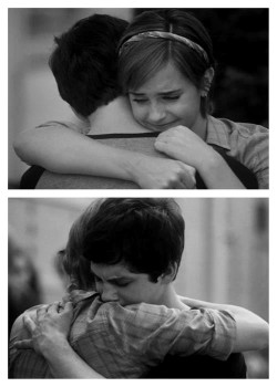 fue-go:  perks of being a wallflower :) 