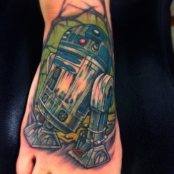 fuckyeahtattoos:  You’re lucky you don’t taste very good. Artoo on Dagobah done by Erich Foster at Rise Above Classic Tattooing in Buffalo, NY!