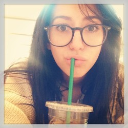 Waiting to have my phone fixed. #bored #coffeeaddiction #crankypants  (at Apple Store)