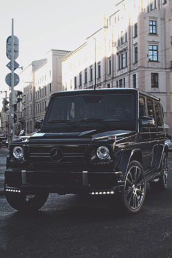 azearr:  G-Wagon | Azearr  Love it can&rsquo;t wait to have one of our own.