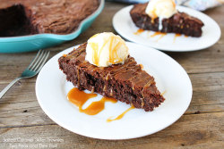 gastrogirl:  salted caramel skillet brownie.  It&rsquo;ll be good for my munchies.