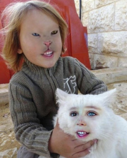 kittygloblack:sixpenceee:A compilation of creepy &amp; hilarious face swaps! You may also like this compilation of broken gifs. Here’s a preview: Nightmares….you gave me nightmares.