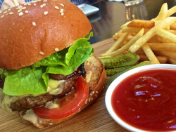 givemeallthedeliciousfood:  Wagyu burger and fries at Speakeasy Kitchen in South Yarra by ultrakml on Flickr. 