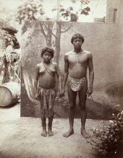 matrixbotanica:  Julius E. Muller - Portret of an Indian couple, Suriname 1885-1895 
