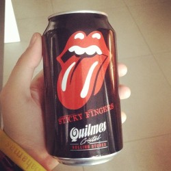 #quilmes #cristal #drink #rollingstones #rolling #stones #loveit #omg #sticky  #fingers #grr #edition ❤️❤️ #beauty #music #this