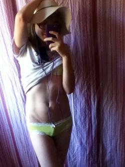 twitter pic from yesterday, matching bra and panties &lt;3 oh, and if you want to rub twitters together ~~ @tgirlsadie