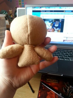 Hanging out with my bud via Livestream and sewing a Cecil plush. Best saturday.Come hang out with us and watch her sew cute things! http://www.livestream.com/lithefider
