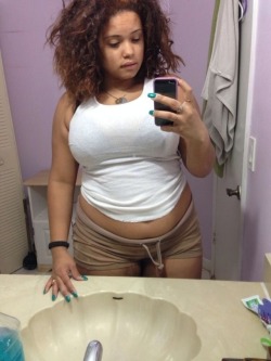 bbwbounty:  culoculoculo:  nudefreaks2:  I WANNA CUM INSIDE OF HER SO BAD I NEED HER INFO EMAIL IF YOU HAVE YOU !   redkushkisses, she’s no longer on Tumblr. Probably because of comments like that.   She’s Hella cute.