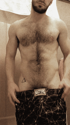 manly-muscular-machos:FULL-FRONTAL EXPOSURE:  An awesome sight to behold, available and ready for you — what would you like to do with it? MALE GAZE: Manly Muscular Machos and More!