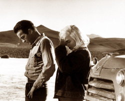 Montgomery Clift &amp; Marilyn Monroe on set of The Misfits (1961).  Monroe, while deep in the throes of her struggle with addiction and her personal demons, described Clift as “the only person I know who is in even worse shape than I am.”