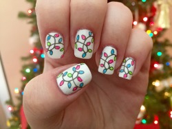 Christmas lights inspired by this gif tutorial 🎄