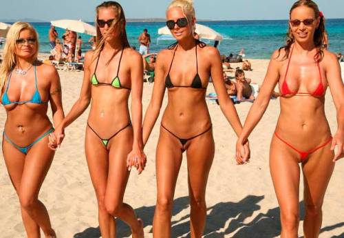Rio ipanema beach girls