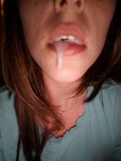 daddythefetish:  daddyspeppermint:  Late night lovin’ from @daddythefetish  She savored it for a few minutes before taking messy pics. Such a good girl.