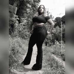 Highlights from 2015 Jackie A @jackieabitches hitchhiking and being Dominican thick #thick #model #photosbyphelps #edge #fashion #sexy #elle #effyourbeautystandards #plussize #angel #nature #baltimore #stacked #model  Photos By Phelps IG: @photosbyphelps