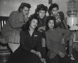 historicaltimes:  Mexican American female gang, ca.1942 