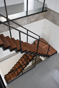  Staircase By Acha Zaballa Arquitectos 