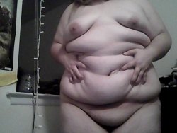 Beautiful submission here. That fluffy belly and creamy skin will make someone very happy.