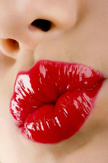 Puckered kiss lips