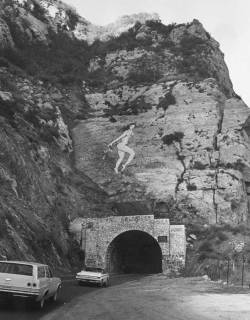 zeezrom:   “The Pink Lady of Malibu” &ldquo;On October 29, 1966, a massive 60-foot-tall painting of a nude pink lady holding flowers suddenly appeared as you headed into the tunnel on Malibu Canyon Road. As word of the massive pink lady spread, and