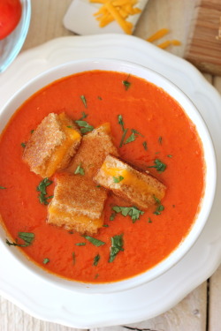 do-not-touch-my-food:  Tomato Soup with Grilled Cheese “Croutons”