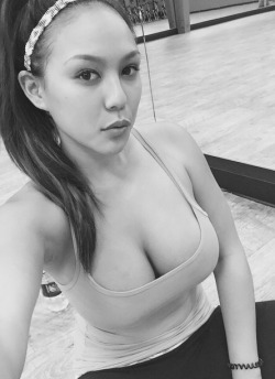 simplymeleana:  Drenched after gym