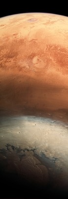 deaths-praises: The Poles of Mars.  L: The North Pole, pictured down to the equator  R: The South Pole, in more detail  Credit: ESA 