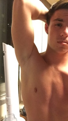 michaele7:  Trying something new with the shaved armpits :)