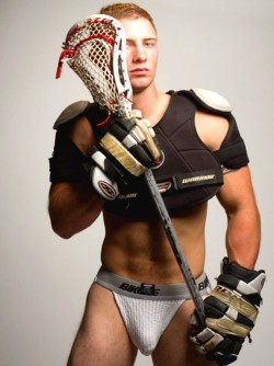 jock2strap:  I’m ready to catch your balls in the net. 