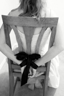 Once again a lovely aesthetic bondage pic. Attention to detail&hellip;it&rsquo;s a wedding dress. She has lovely bare feet. The bow is black&hellip;the dress is white. This makes me want to do VERY nasty things Kinky Dreams, F&amp;K