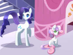 shycharm:  Rarity and Sweetie Belle in the Carousel Boutique. c: 