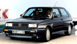 carsthatnevermadeit:  Volkswagen Rallye Golf, 1989. AnÂ homologation special which featured Syncro four-wheel drive and a 160hp G-supercharger 1763 cc (less than the typical 1.8L 1781 cc to meet the engine displacement rules) version of the injected 8
