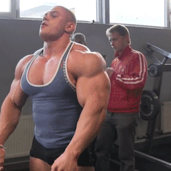 addicted2muscl: drugmeat:   silverskinsrepository:  Alexey Lesukov   Intentionally failing to fit in (clothes).   He is a #BIG #Boy !#bodybuilding #beast #gymmotivation 