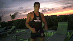 romy7:  Alan Valdez Hotness aside, will you look at that sky! 