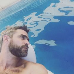 beardburnme:  “I needed this #pileta #gomon #beautifulday #thinkingiswasting #relax #beardedstyle #beardsofinstagram #prexmas #gowest #love” by @elmurci on Instagram http://ift.tt/1QT4inE