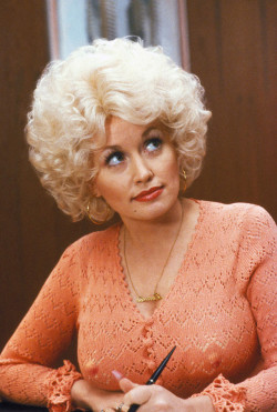 Ladies and gentleman- My gateway drug to big breast adoration- the two and only Dolly Parton.
