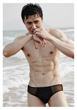 siamcuteboy:  hunkxtwink:  “Big” Phisut Liabprasert Thai Model for naGUY Magazine June2015 Part 1Hunkxtwink - More in my archive  Thai boy.