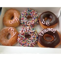 tracingbackjordan:  durbikins:  I tried this on a female before. She took the bottom-middle donut that says “GIRL” and handed the box back to me, leaving me with 5 donuts that read “Will you be my friend?” *tips fedora in shame* friendzoned again