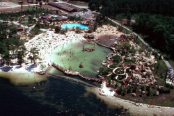 congenitaldisease:  Disney’s River Country was their first ever water park, opening in 1976. Michael Eisner took over as Disney CEO in 1984 and decided to build a bigger and better water park - Typhoon Lagoon. On 2  November, 2001, River Country closed