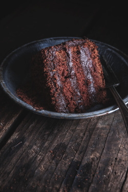 confectionerybliss:  Brooklyn Blackout Cake | The Tart Tart  mmmm