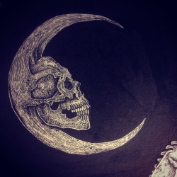 sin-eater:  Luna Skull 