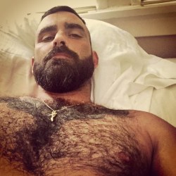 temporada-de-caza:    TEMPORADA-DE-CAZA: Hairy Men-Beard-Tattoo    Bellooooooo mmmmm